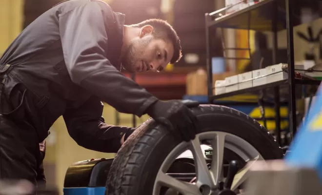 Remplacement des pneumatiques, Bourg-de-Péage, Garage Aymard Lucas